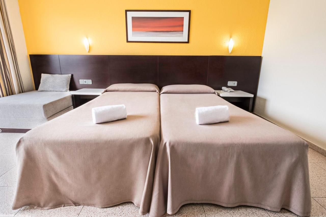 Twin Room Mar Amantis II